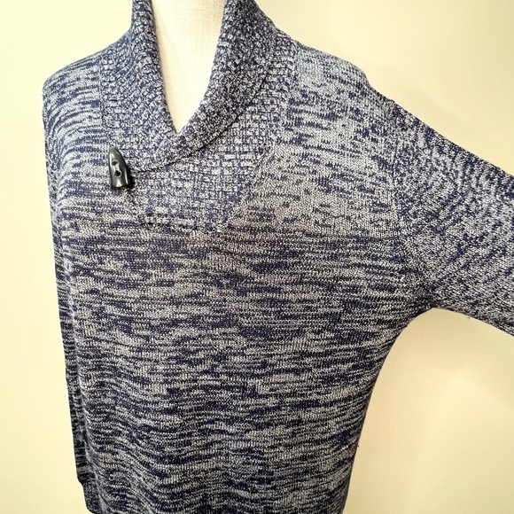 Quinn Silk Blend Shawl Collar Toggle Button Pullover Sweater Large - Picture 3 of 9